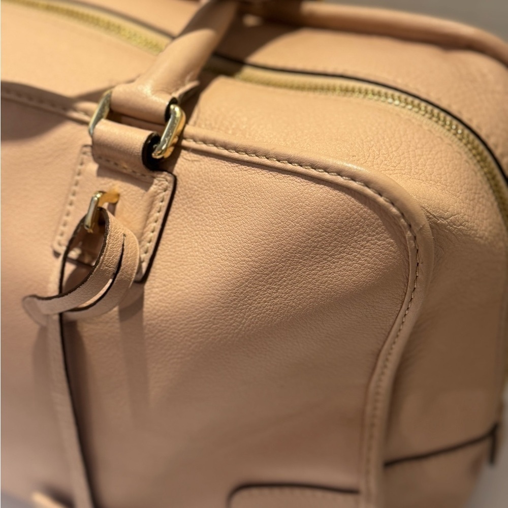 Loewe Amazona Bag Light Pink Authenticity Guaranteed - Picture 7 of 16